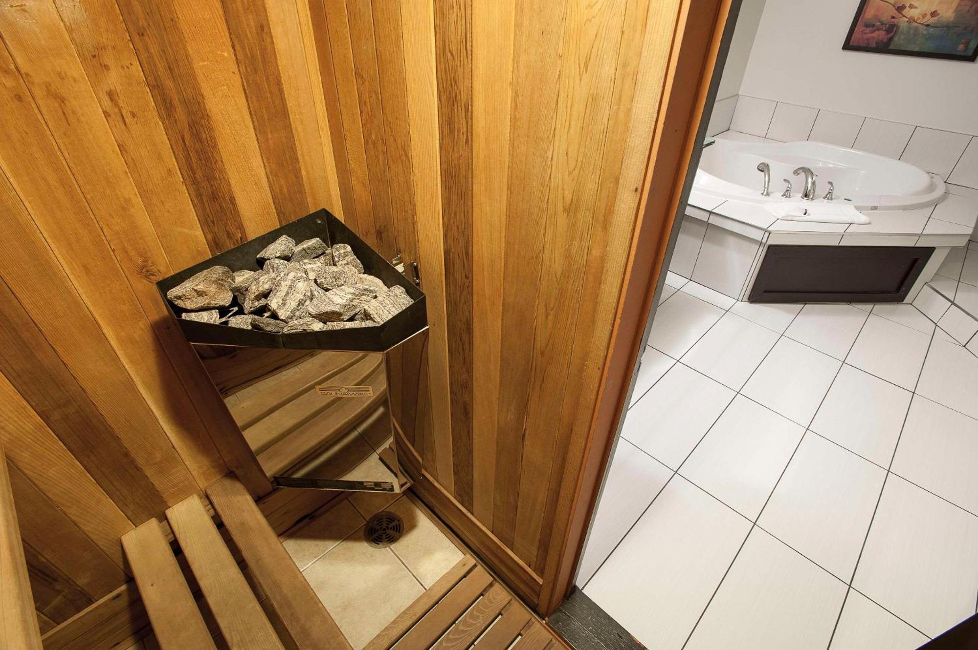 Le Noranda Hotel & Spa, Ascend Hotel Collection Руен Екстер'єр фото